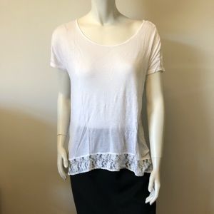 Eric & Landi lace trimmed top SZ medium